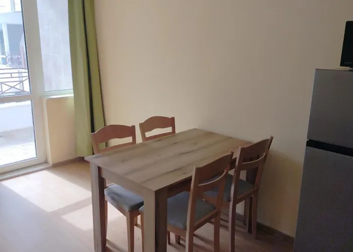 아파트 Photinia 비알라
